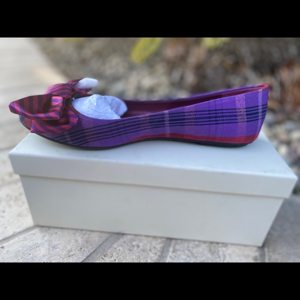 Coach flats